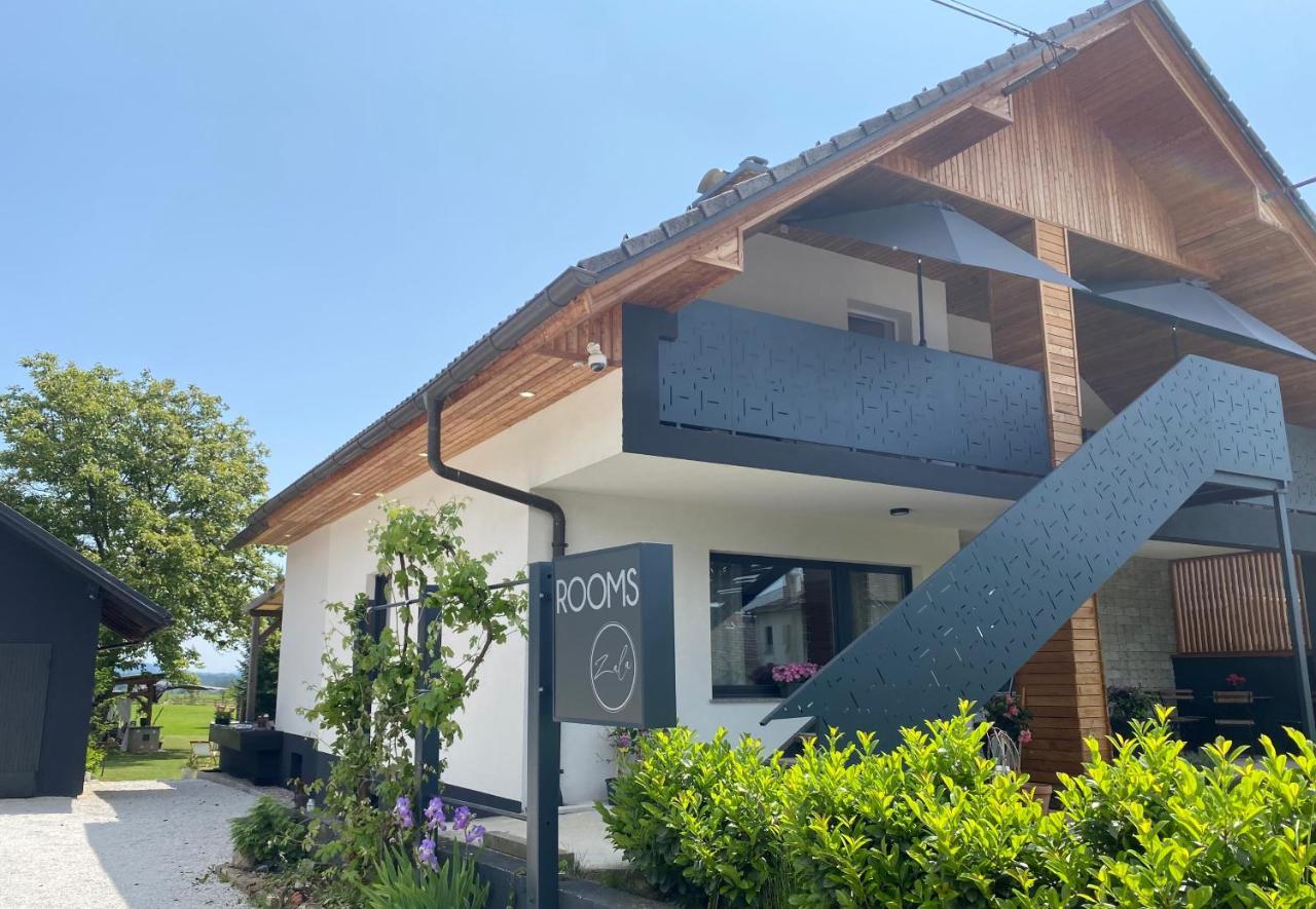 Rooms & Apartment Zala Airport Shuttle Option Cerklje na Gorenjskem Exterior foto
